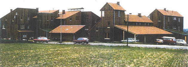 Der Haus-Heyden-Hof kurz nach der Fertigstellung 1986